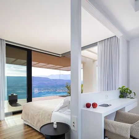 Villa Avery *